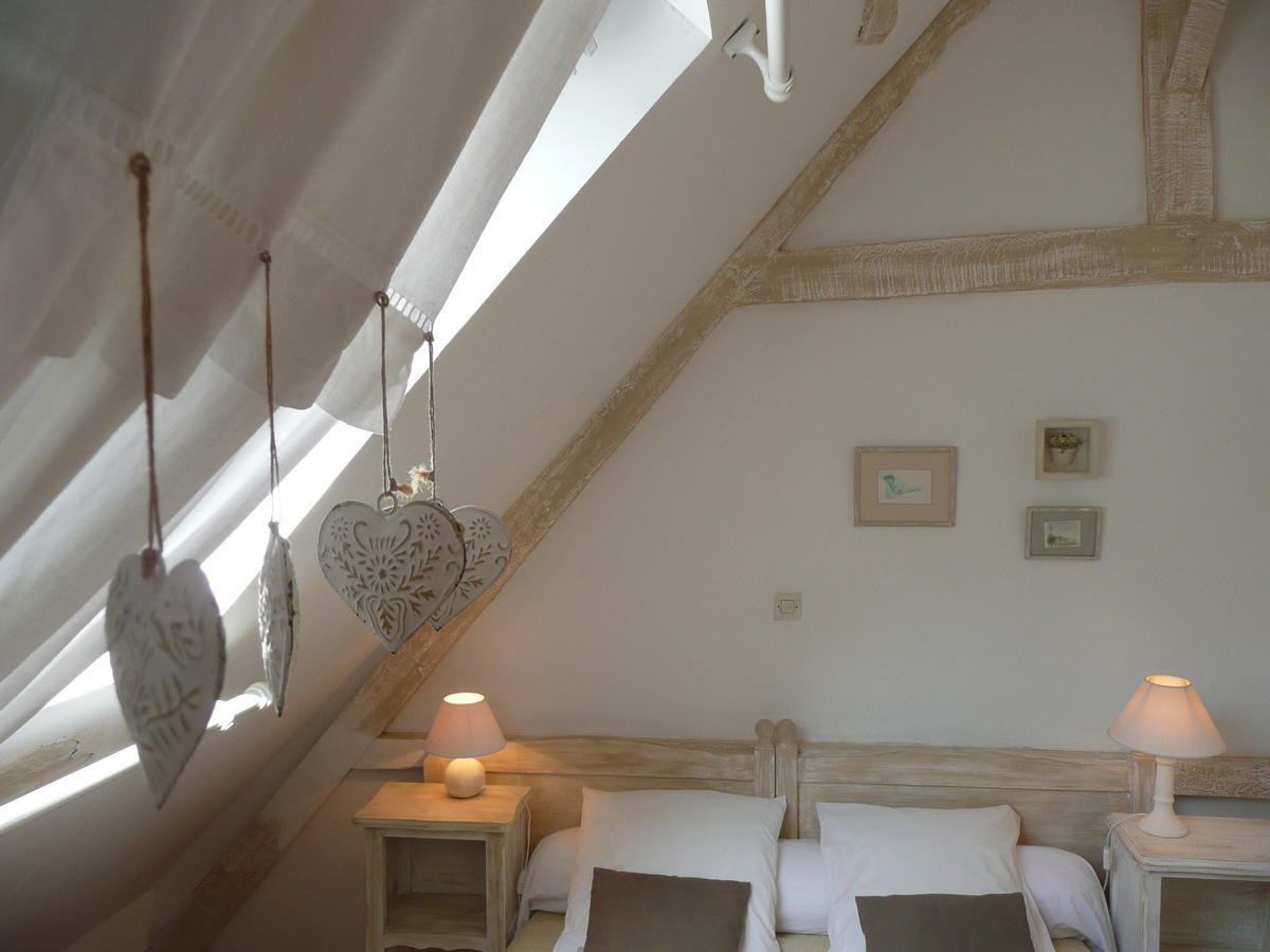 Manoir De Bois En Ardres Bed & Breakfast Room photo