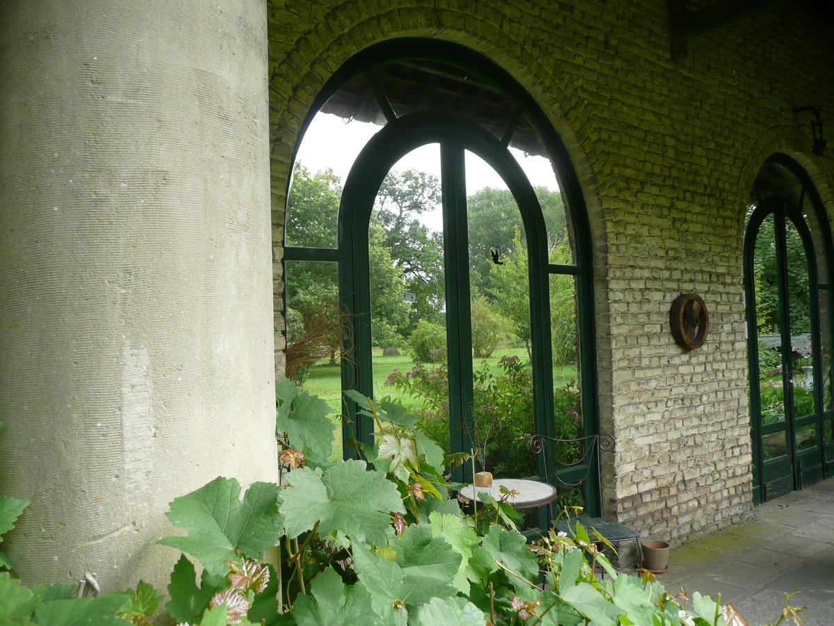 Manoir De Bois En Ardres Bed & Breakfast Exterior photo